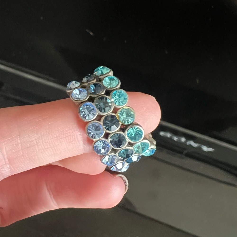 Elastic 3 Layer 🔵 Blue Crystal Ring